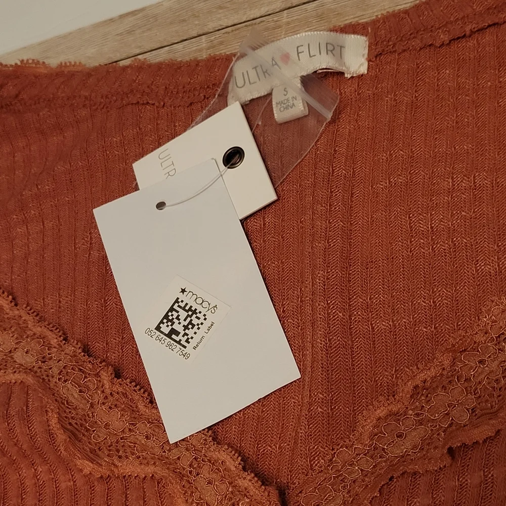 ULTRA FLIRT CROP TOP | NWT | LACE TRIM | TIE-FRONT | CROP TOP